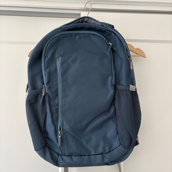 Dell EcoLoop Urban Backpack 14-16 Waterproof - Picture 7 of 11